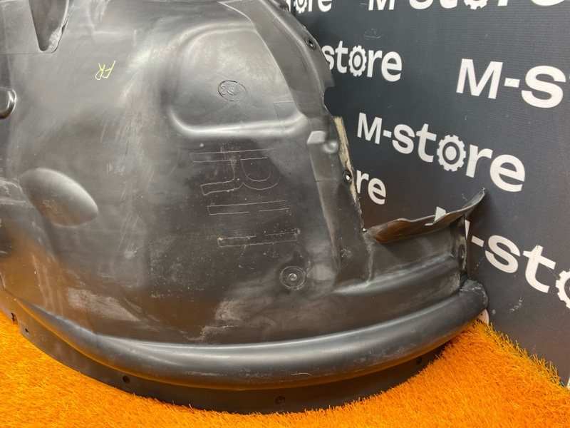 подкрылок, 1000 рублей, Красноярск