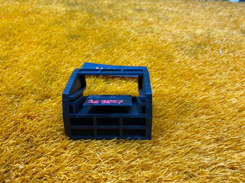 Кронштейн радиатора, 300 рублей, Красноярск