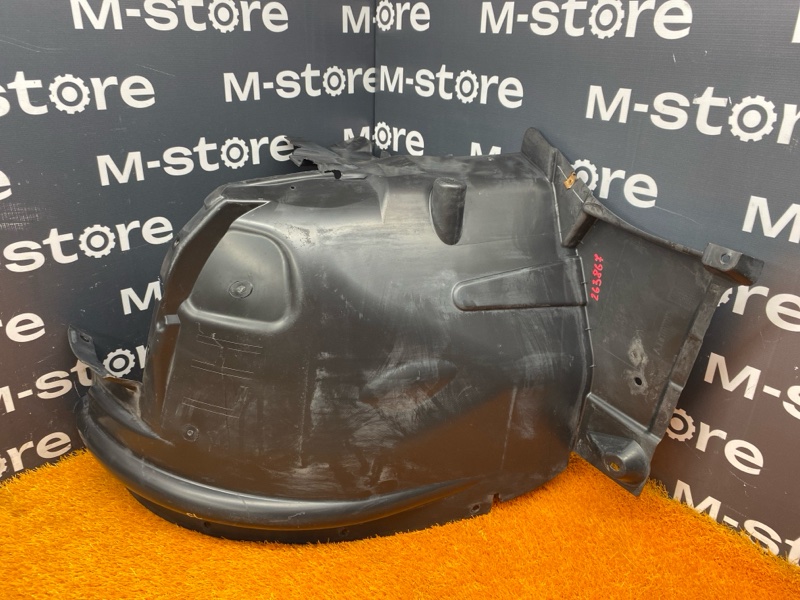 подкрылок, 900 рублей, Красноярск