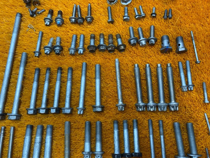 Болты и гайки ДВС, 910 рублей, Красноярск