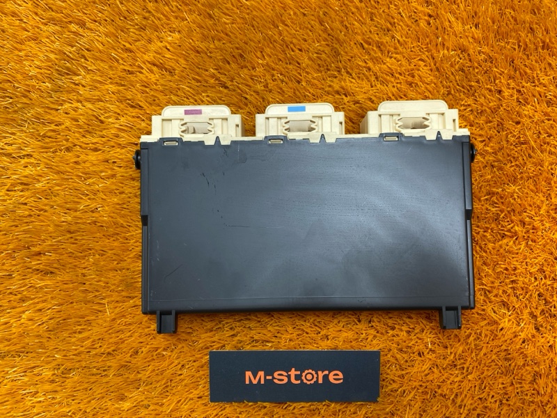 блок управления сиденьем, 9600 рублей, Красноярск