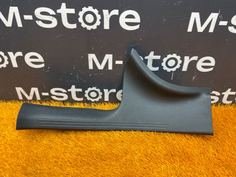 Накладка на порог салона, 950 рублей, Красноярск