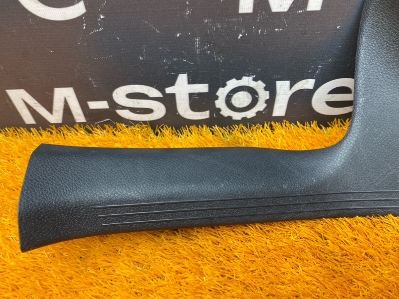 Накладка на порог салона, 950 рублей, Красноярск