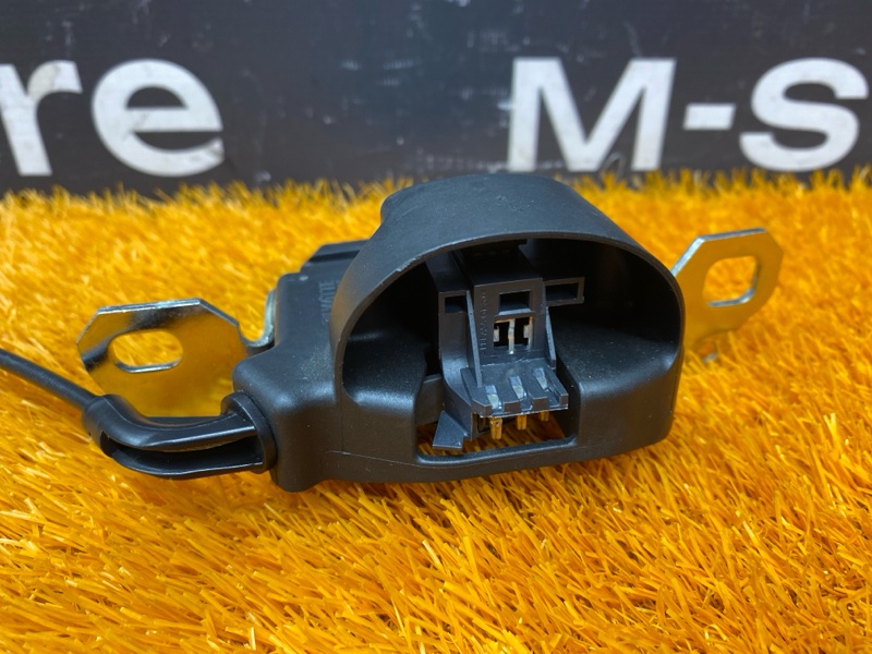 Замок спинки сиденья, 950 рублей, Красноярск