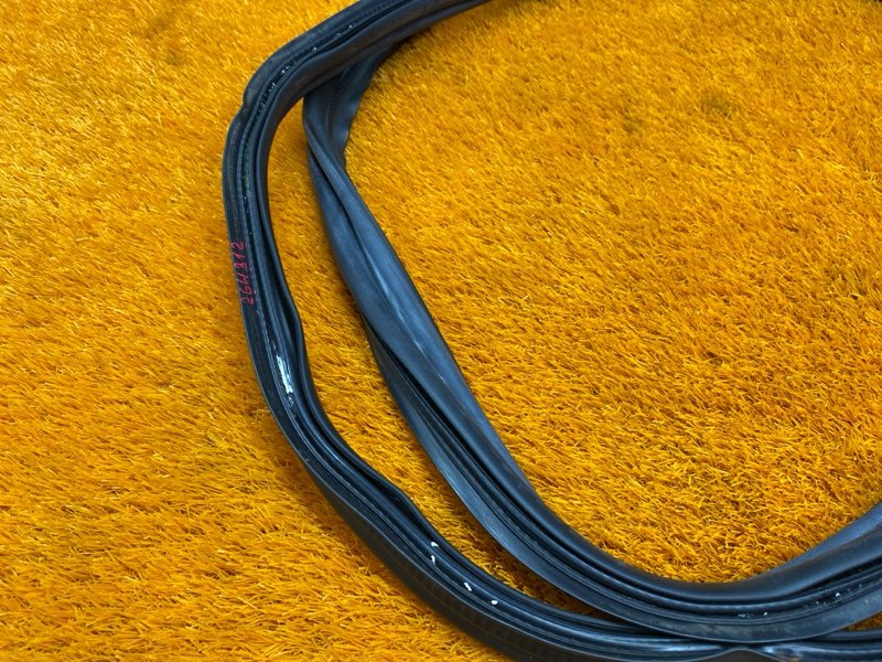 Уплотнитель багажника, 1810 рублей, Красноярск