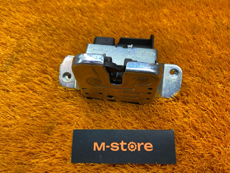 замок багажника, 9000 рублей, Красноярск