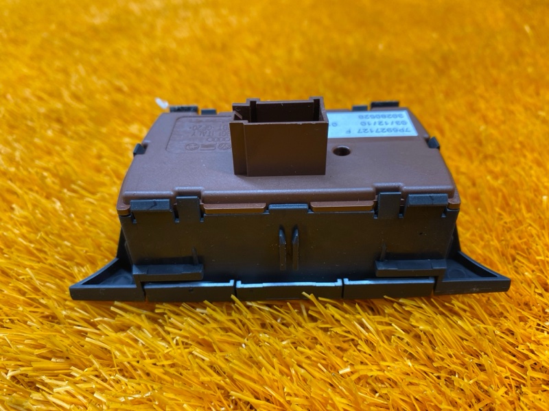 Кнопка переключения режимов подвески, 400 рублей, Красноярск