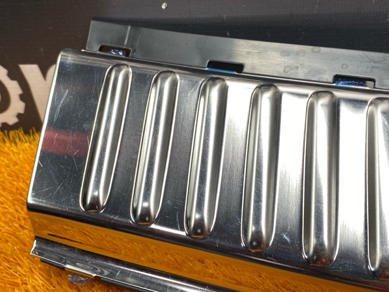 Накладка замка багажника, 1900 рублей, Красноярск