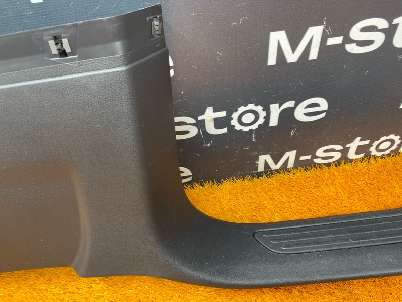 Накладка на порог салона, 760 рублей, Красноярск