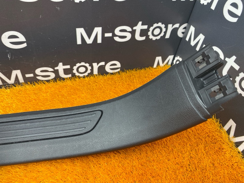 Накладка на порог салона, 760 рублей, Красноярск