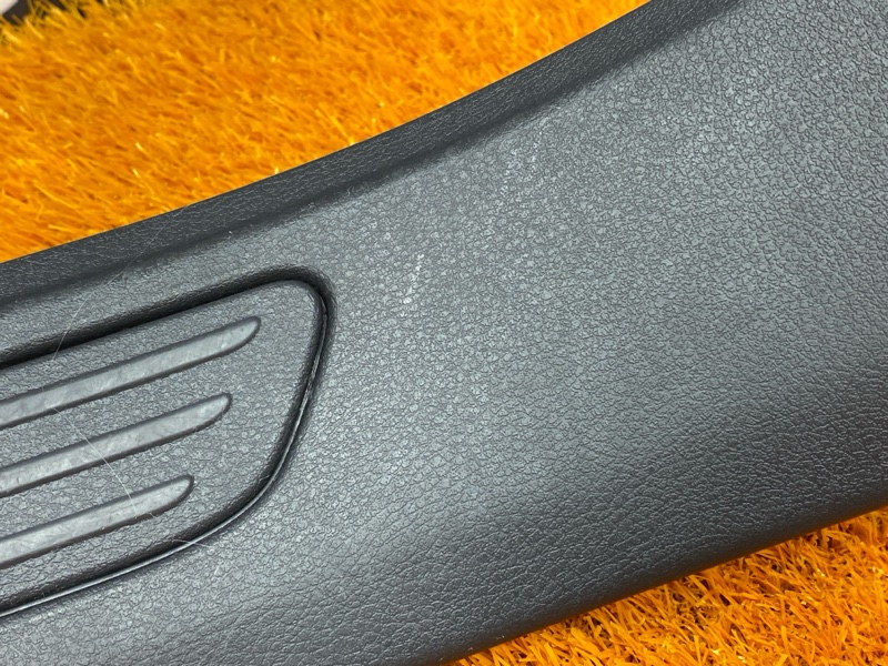 Накладка на порог салона, 760 рублей, Красноярск