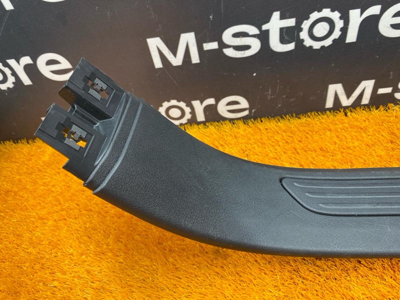 Накладка на порог салона, 760 рублей, Красноярск