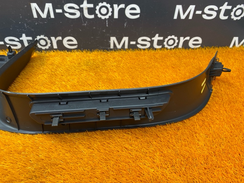 Накладка на порог салона, 760 рублей, Красноярск