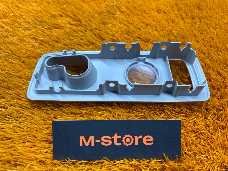 Накладка плафона освещения, 280 рублей, Красноярск