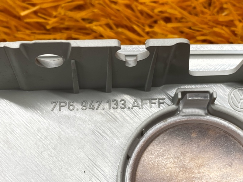 Накладка плафона освещения, 280 рублей, Красноярск