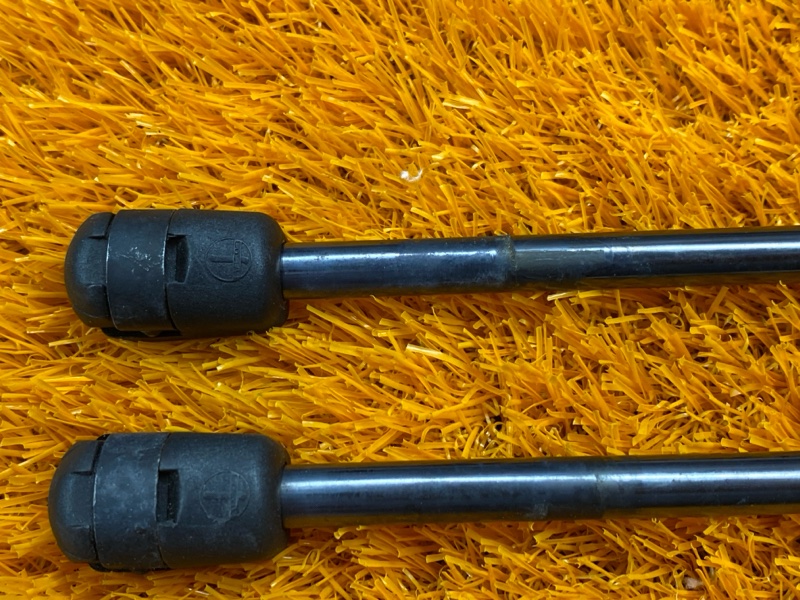 амортизатор багажника, 1000 рублей, Красноярск