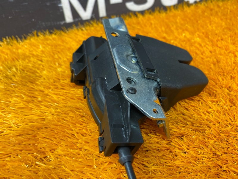 замок багажника, 1000 рублей, Красноярск