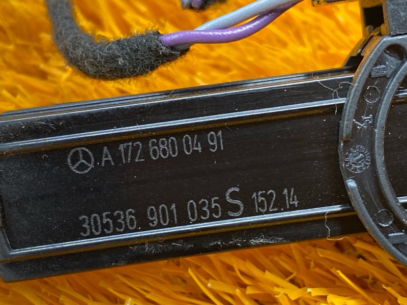 Амортизатор бардачка, 1810 рублей, Красноярск