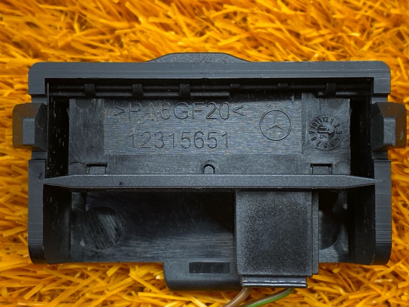 Кнопка открывания багажника, 480 рублей, Красноярск