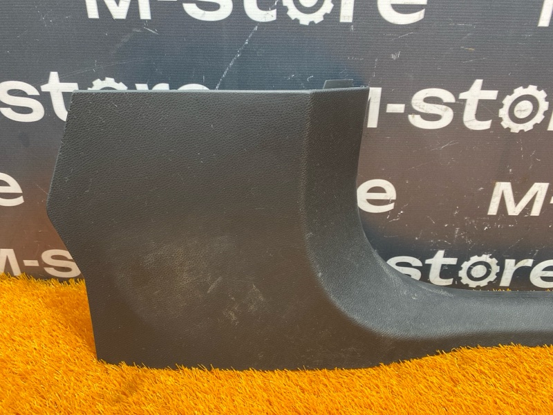 Накладка на порог салона, 950 рублей, Красноярск