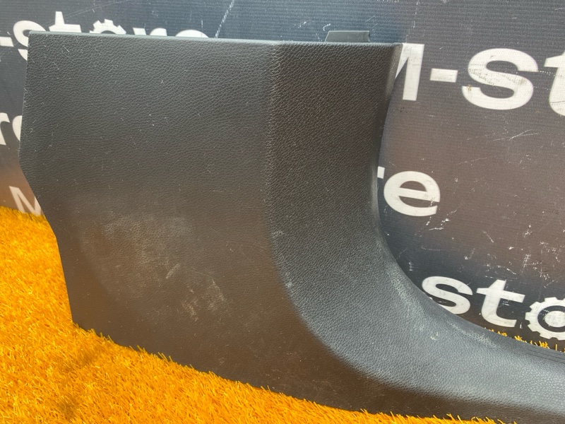 Накладка на порог салона, 950 рублей, Красноярск