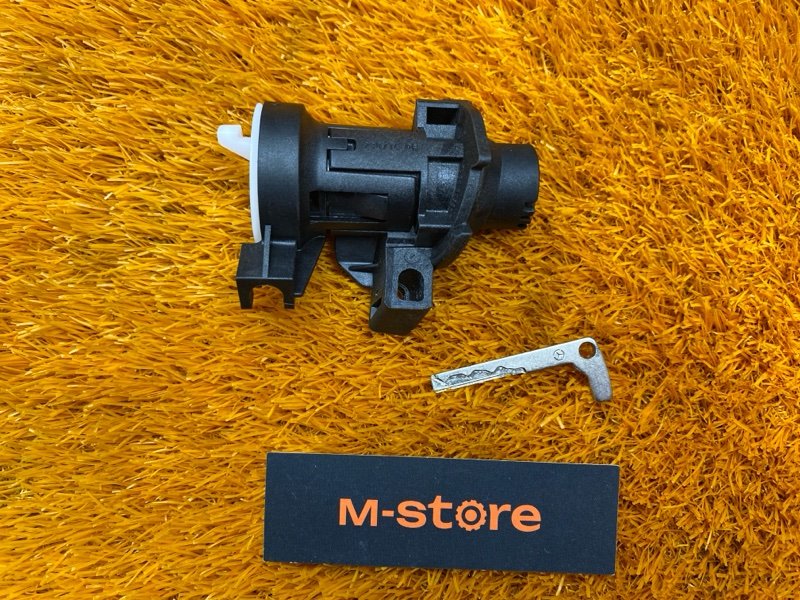 личинка замка багажника, 950 рублей, Красноярск