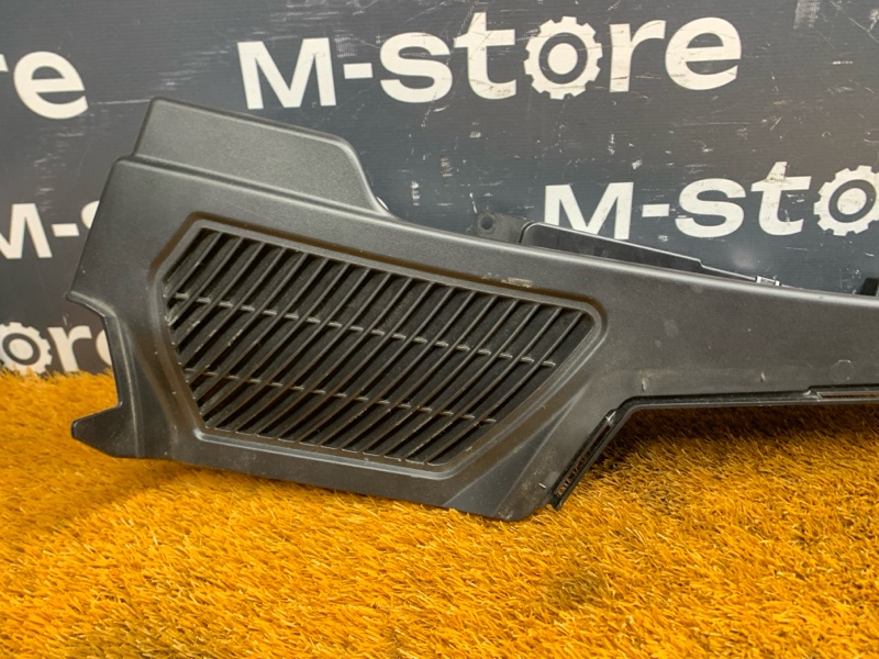 направляющая шторки багажника, 460 рублей, Красноярск