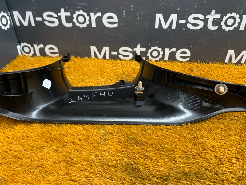 Накладка на порог салона, 290 рублей, Красноярск