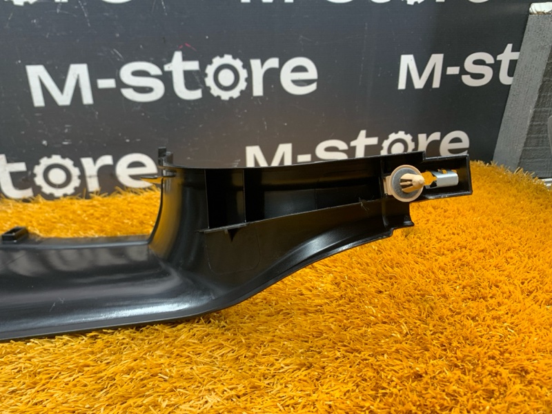 Накладка на порог салона, 290 рублей, Красноярск