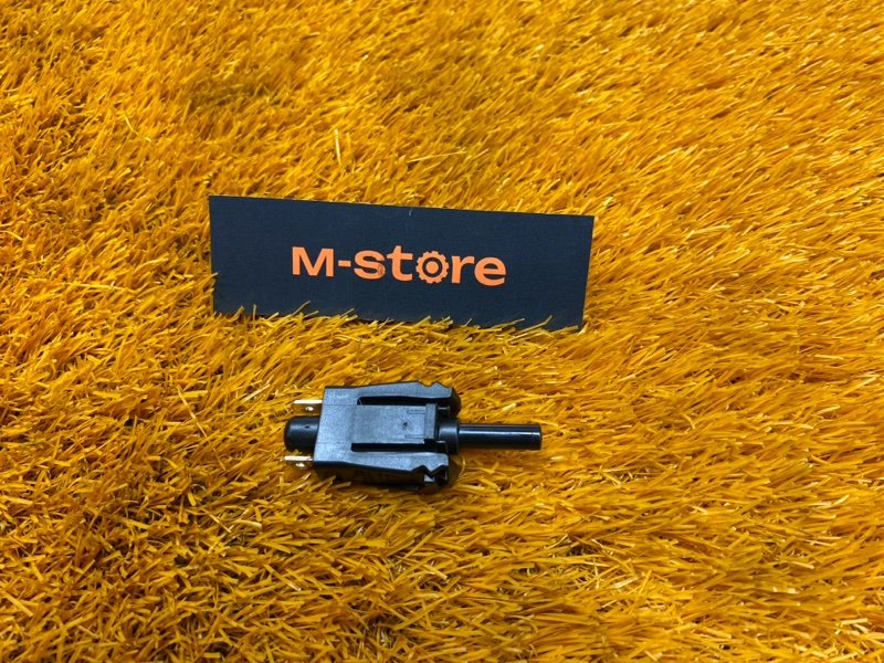 Концевик стояночного тормоза, 200 рублей, Красноярск