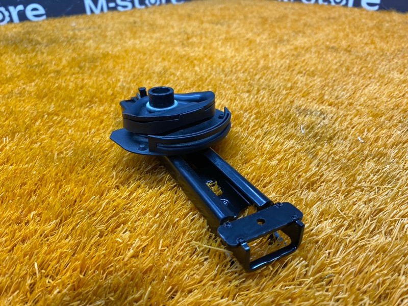 Механизм регулировки ремня безопасности, 910 рублей, Красноярск