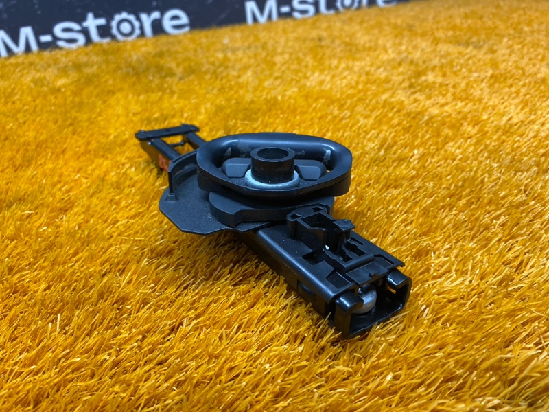 Механизм регулировки ремня безопасности, 910 рублей, Красноярск