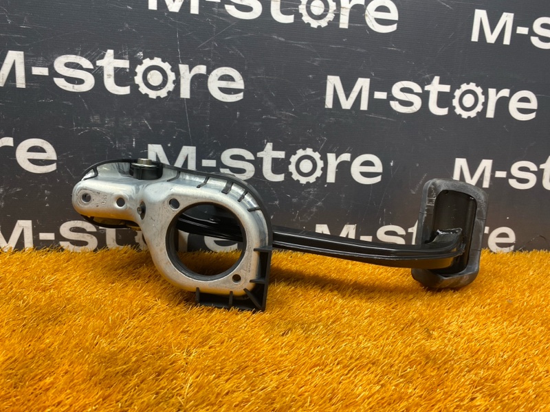 педаль тормоза, 400 рублей, Красноярск