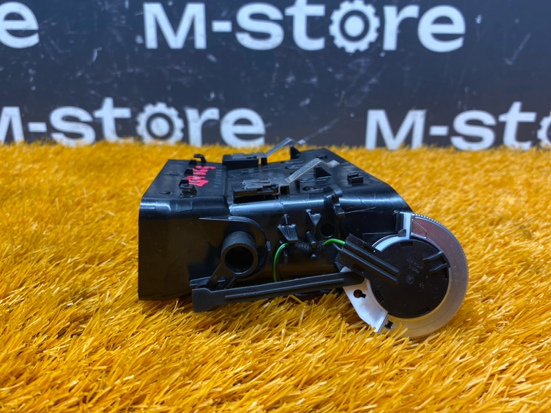 дефлектор воздушный, 1430 рублей, Красноярск