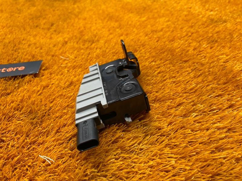 замок капота, 1900 рублей, Красноярск