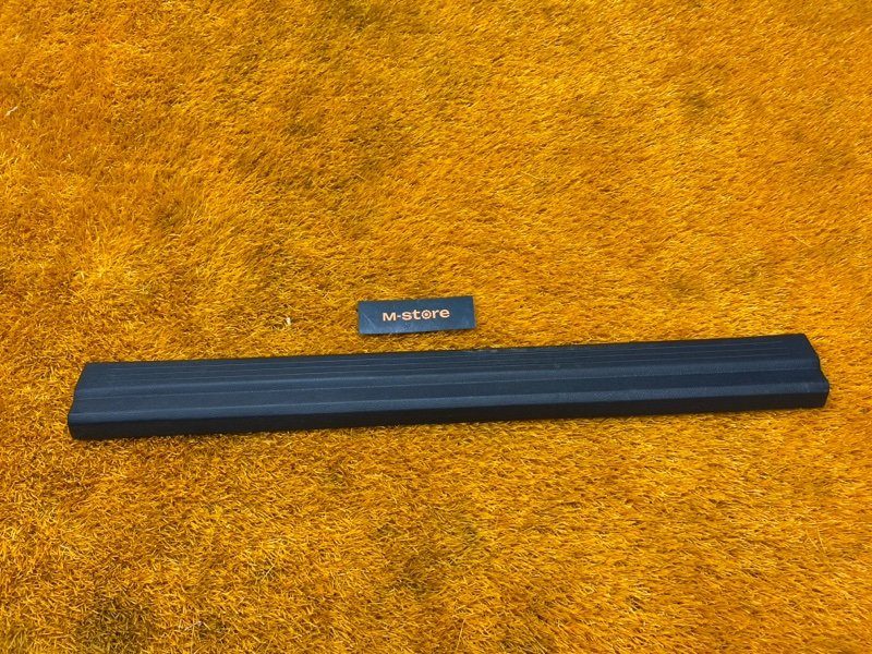 Накладка на порог салона, 190 рублей, Красноярск