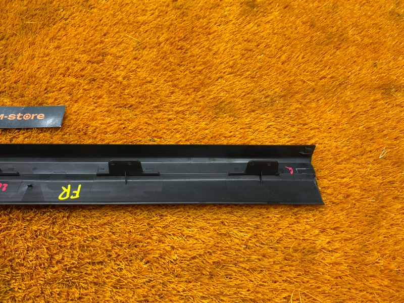 Накладка на порог салона, 190 рублей, Красноярск