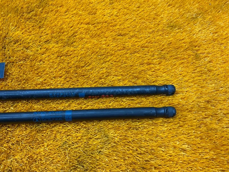 амортизатор капота, 900 рублей, Красноярск