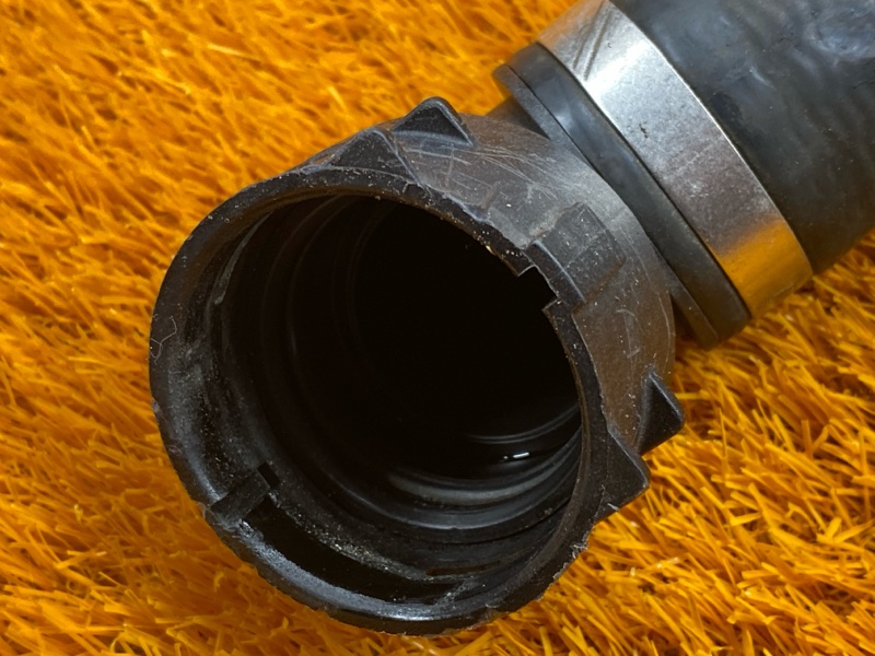 Патрубок радиатора нижний, 2500 рублей, Красноярск