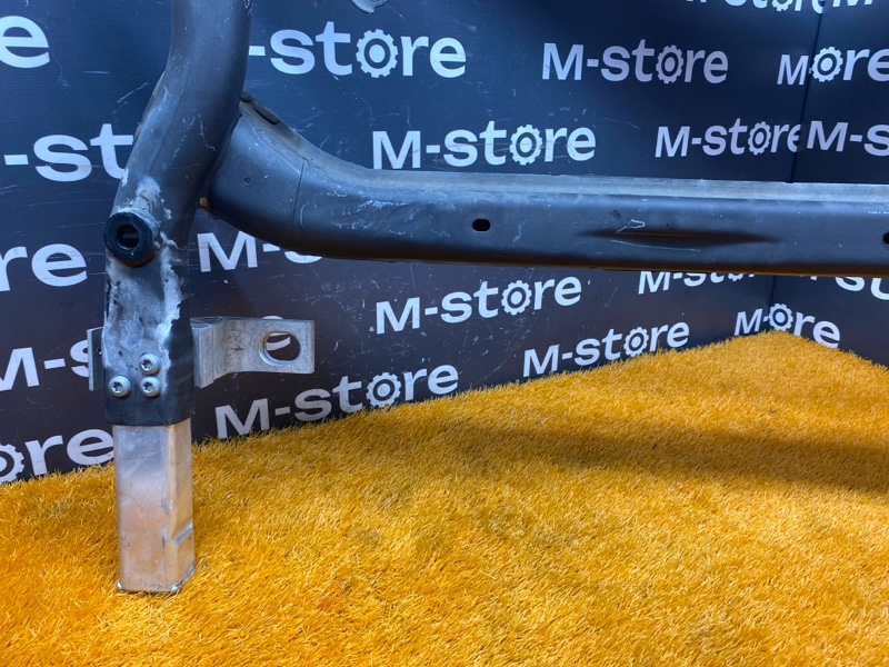 Балка поперечная (подрамник), 25000 рублей, Красноярск