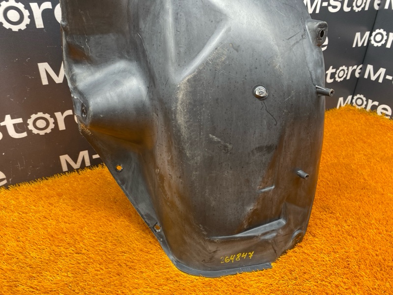 подкрылок, 800 рублей, Красноярск