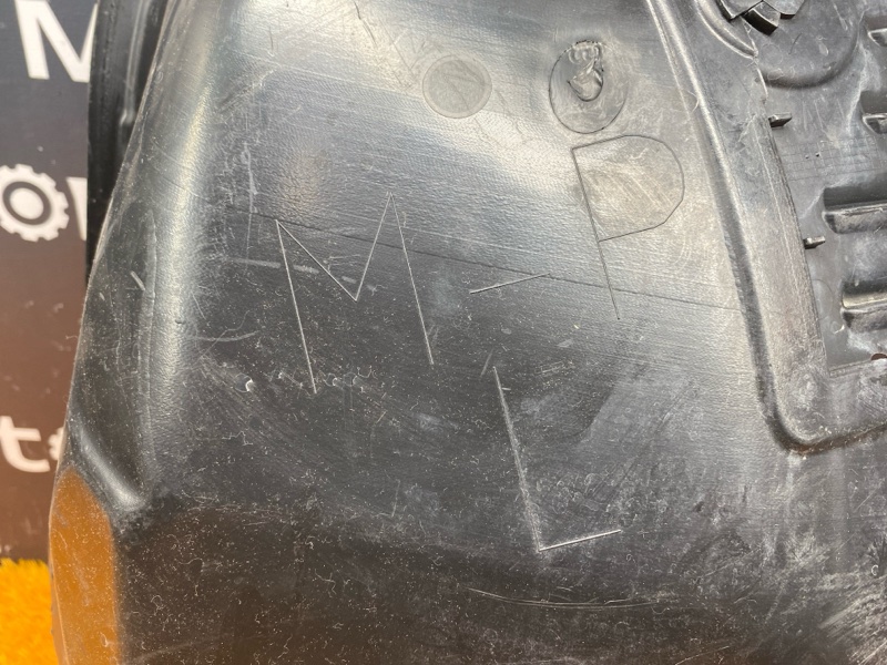 подкрылок, 7380 рублей, Красноярск