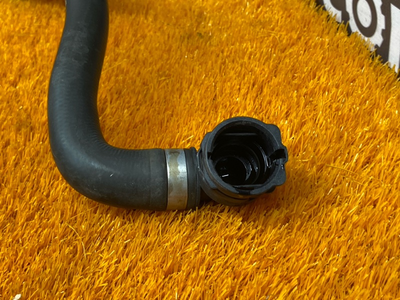 Патрубок системы охлаждения, 2000 рублей, Красноярск