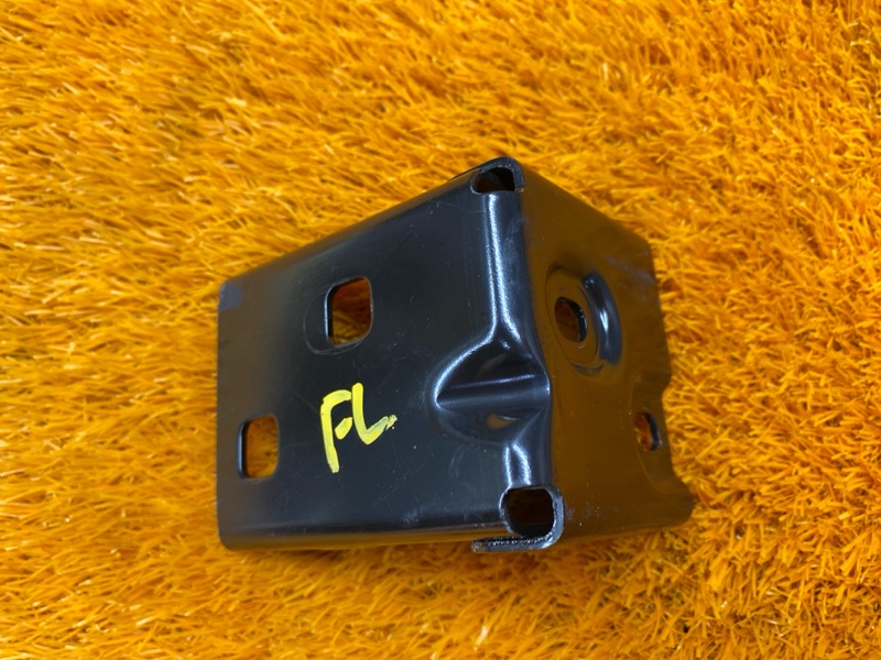 крепление радиатора, 910 рублей, Красноярск