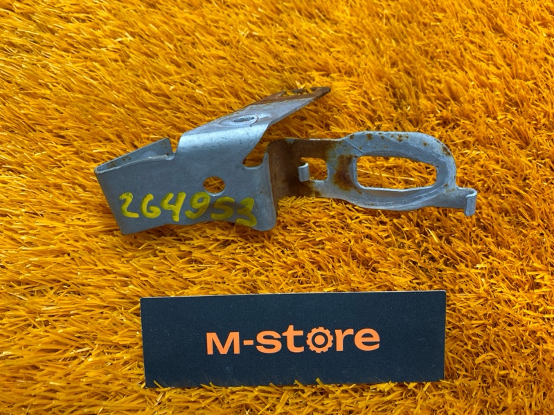 кронштейн, 910 рублей, Красноярск