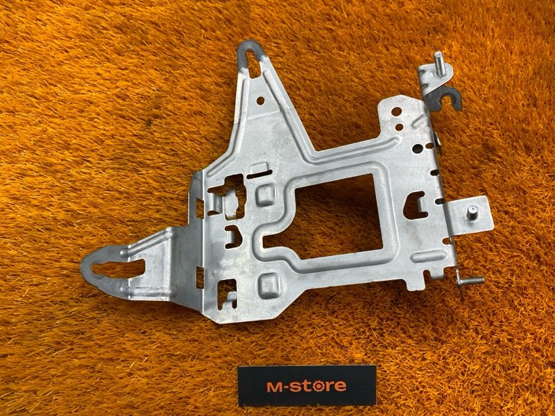 Кронштейн блока управления, 370 рублей, Красноярск