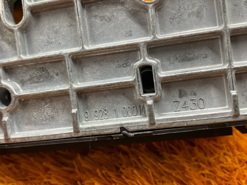 Кронштейн полки багажника, 280 рублей, Красноярск