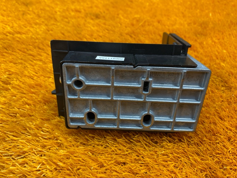 Кронштейн полки багажника, 280 рублей, Красноярск