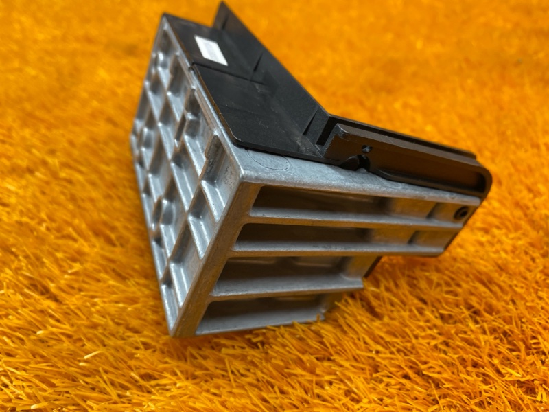 Кронштейн полки багажника, 280 рублей, Красноярск