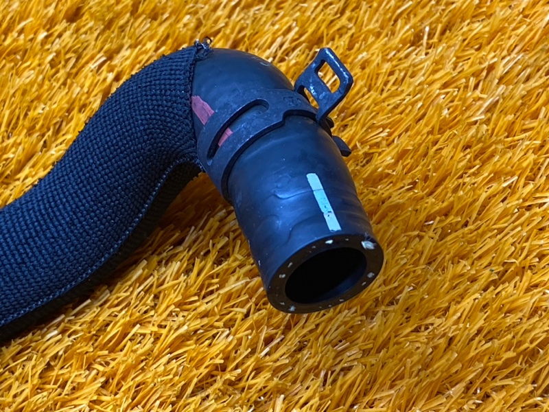 Патрубок системы охлаждения, 380 рублей, Красноярск